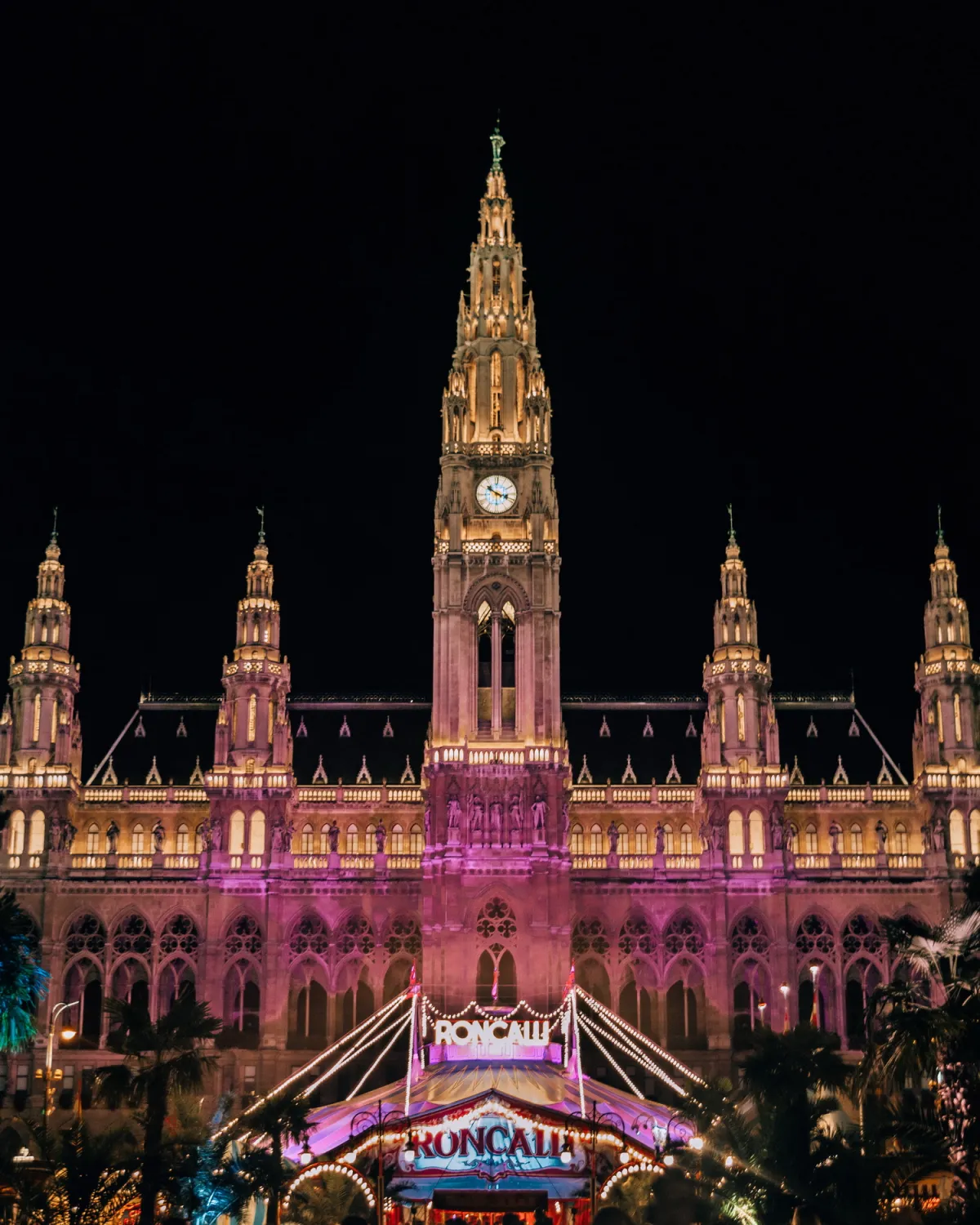 ვენის ტური 1 Austria Viena Rathaus Sept2018 NEF 16IG edit